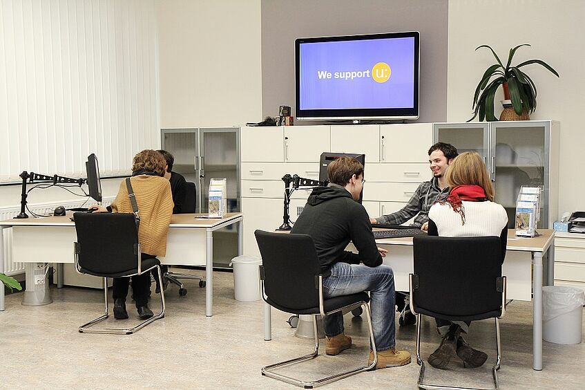 Picture shows students who are receiving counselling.